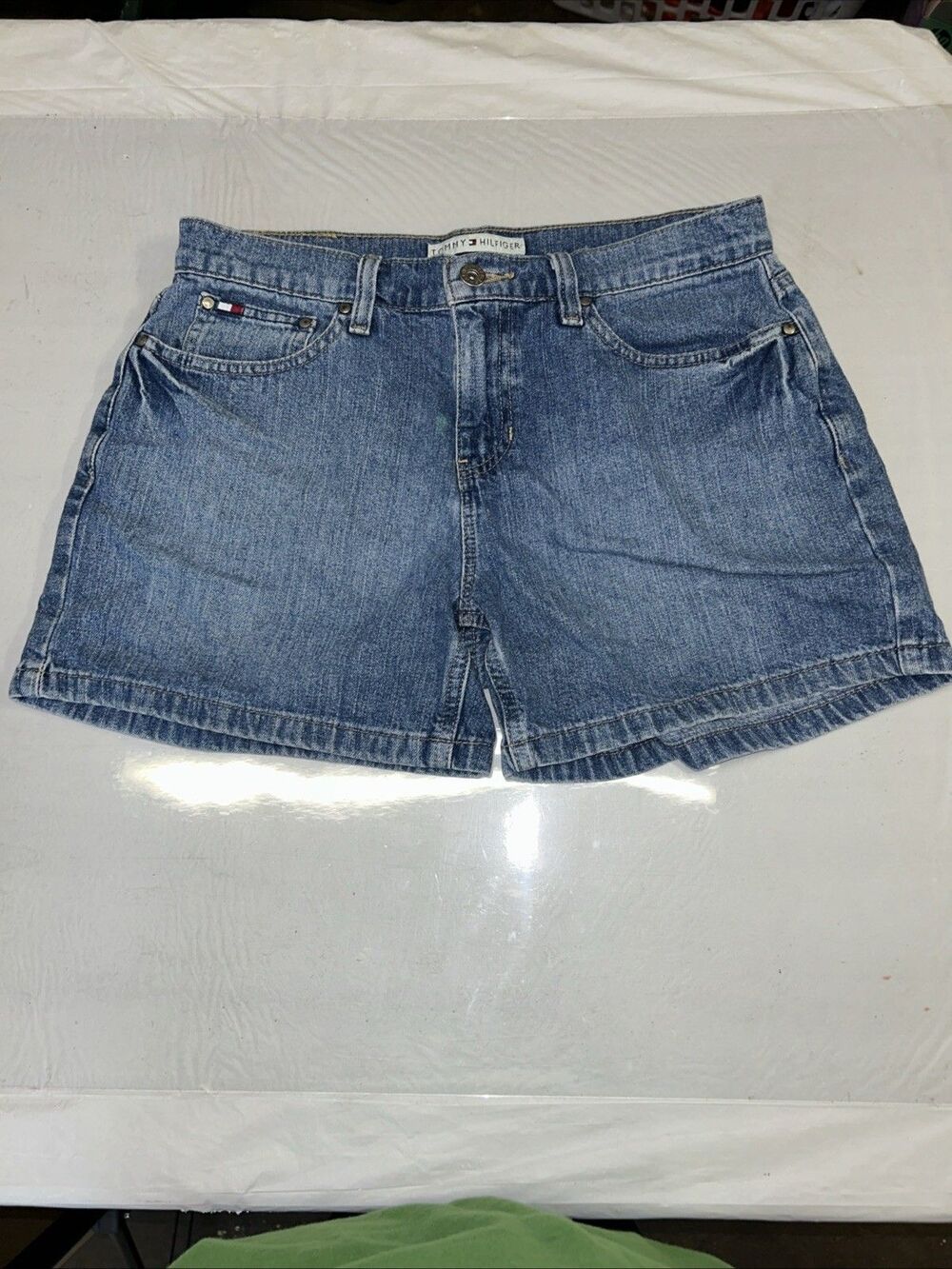 Tommy Hilfiger Y2K Classic Fit High Rise Medium Wash Denim Jean Shorts